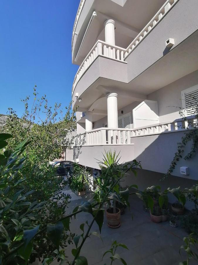 Apartments Iris Hvar Town Esterno foto