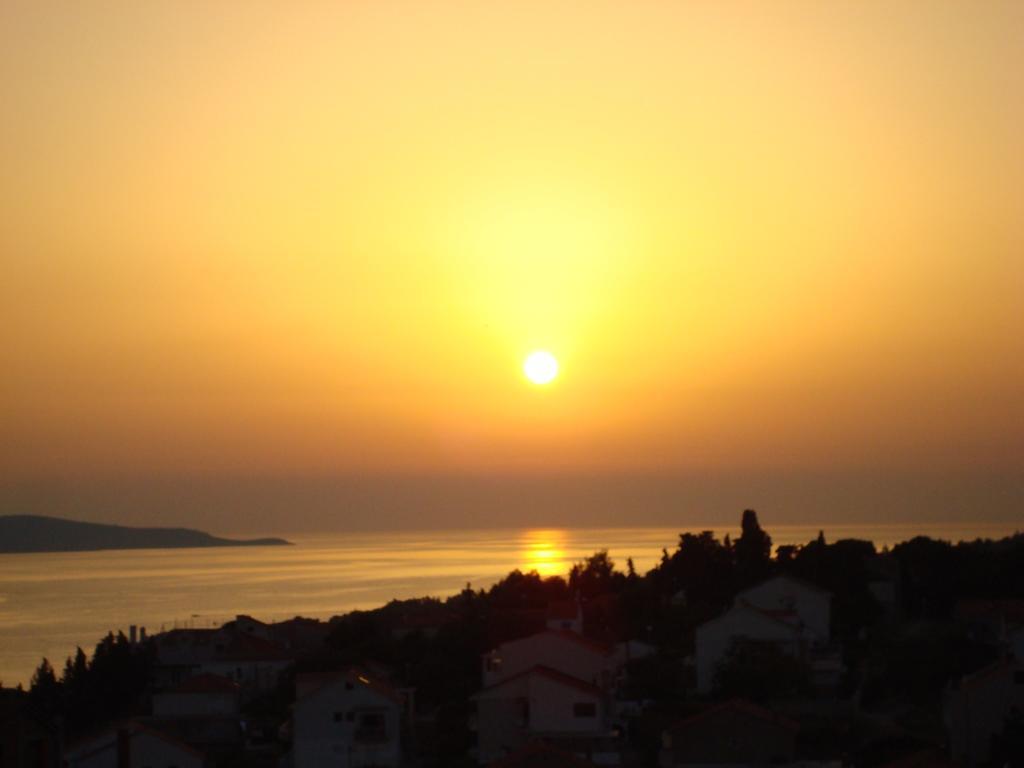 Apartments Iris Hvar Town Esterno foto